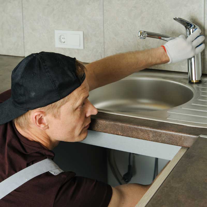 Wir von Apido bieten Hausmeisterservices aller Art in Weilheim an der Teck